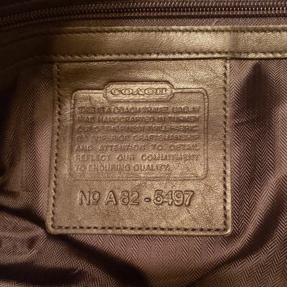 Coach - Picture 6 of 7